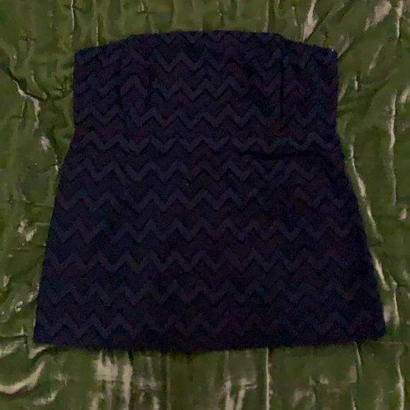 Navy strapless Vineyard Vines top with zip back - Picture 1 of 2